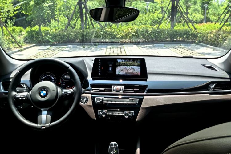 Used BMW X1 2022 sDrive25Li Leading Model Interior 4