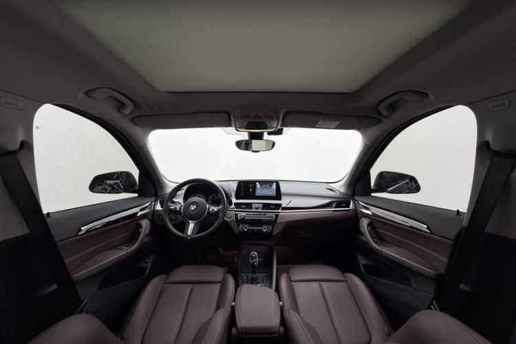 Used BMW X1 2022 sDrive25Li Leading Model Interior 5