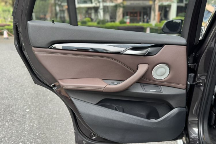 Used BMW X1 2022 sDrive20Li Fashion Model Interior 7