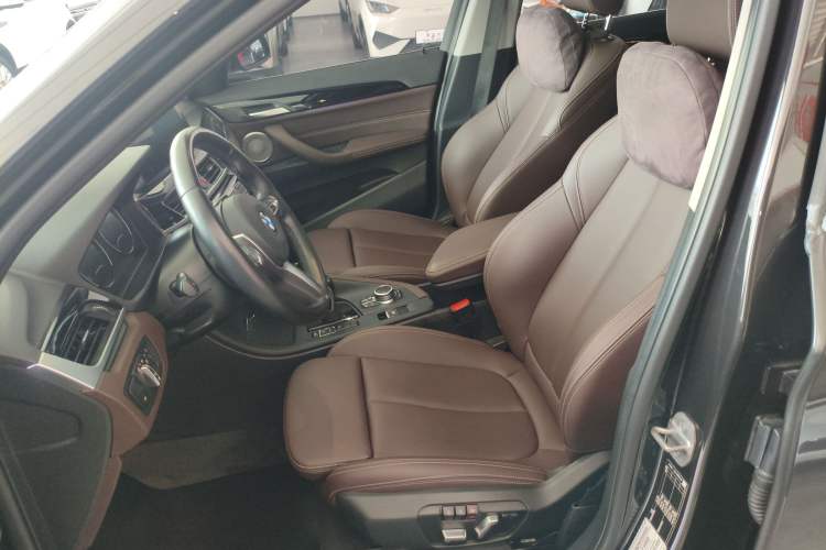 Used BMW X1 2022 sDrive25Li Leading Model Left Front Seat