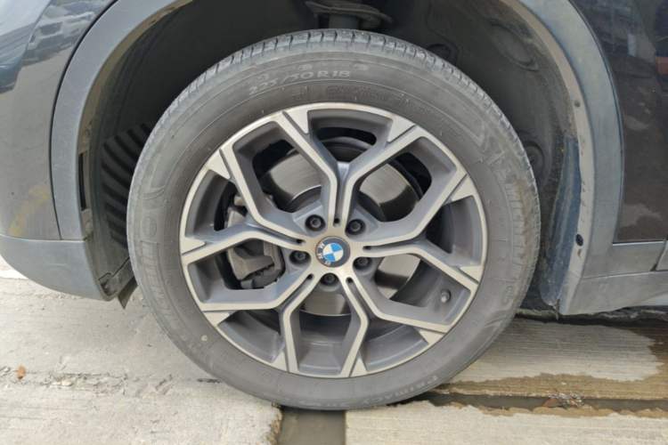 Used BMW X1 2022 sDrive25Li Leading Model Left Front Wheel Hub