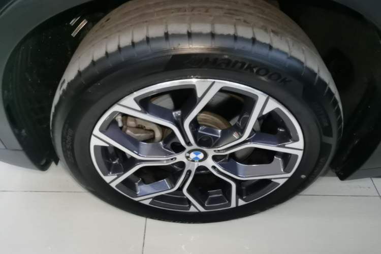 Used BMW X1 2022 sDrive25Li Leading Model Left Front Wheel Hub