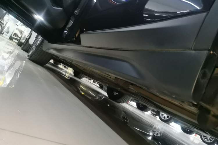 Used BMW X1 2022 sDrive25Li Leading Model Left Side Sill