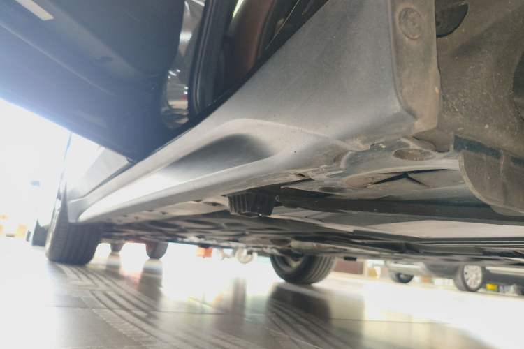 Used BMW X1 2022 sDrive25Li Leading Model Left Side Sill
