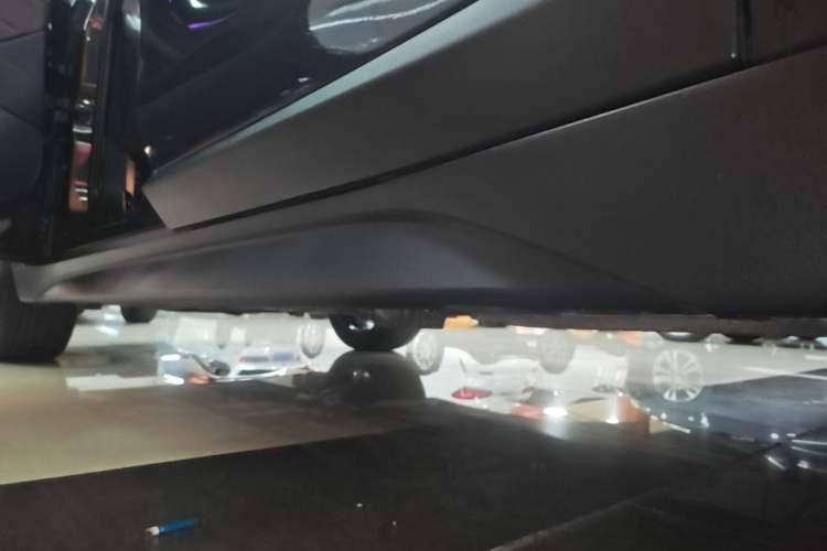 Used BMW X1 2022 sDrive25Li Leading Model Left Side Sill