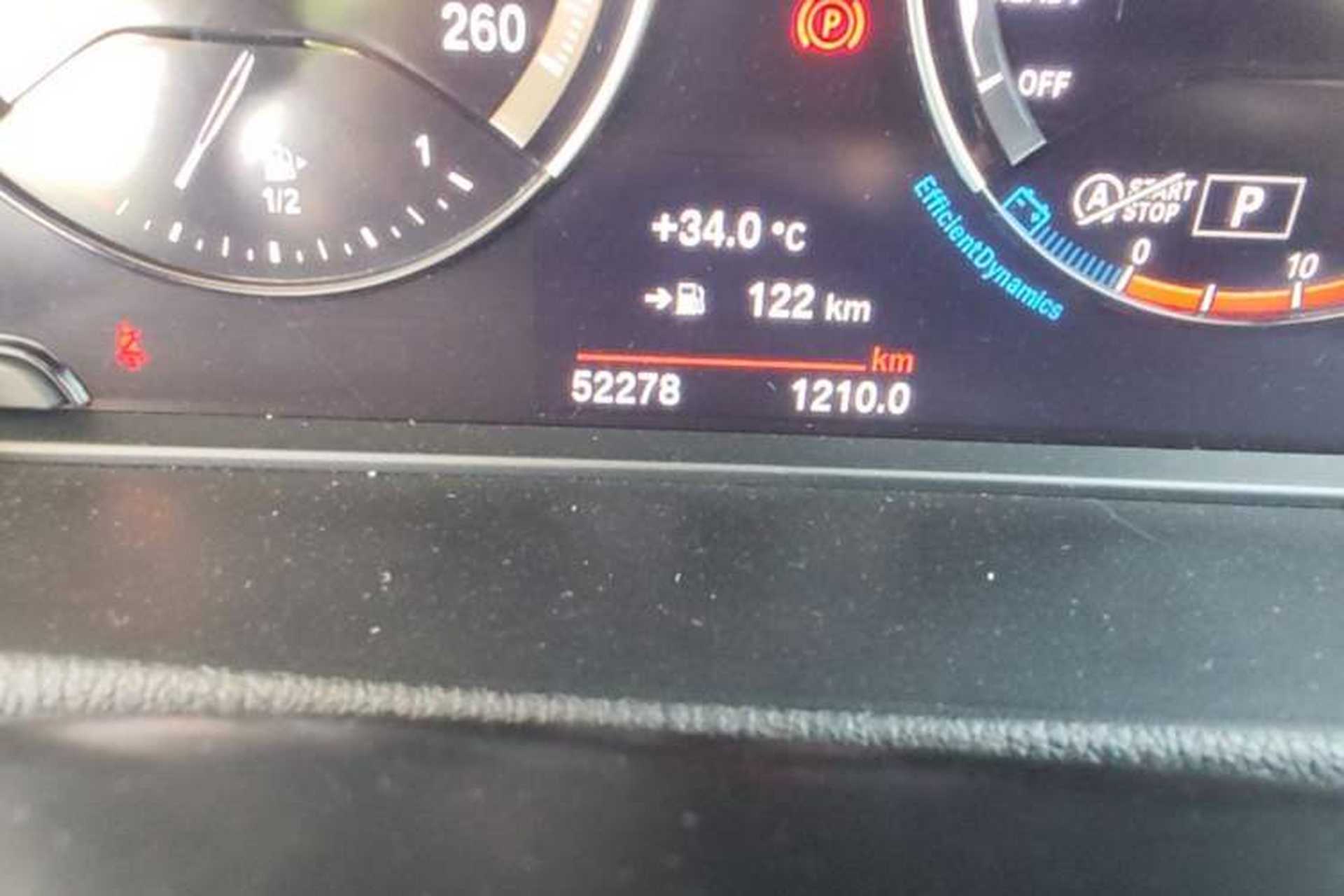 Used BMW X1 2022 sDrive25Li Leading Model Odometer Close Up