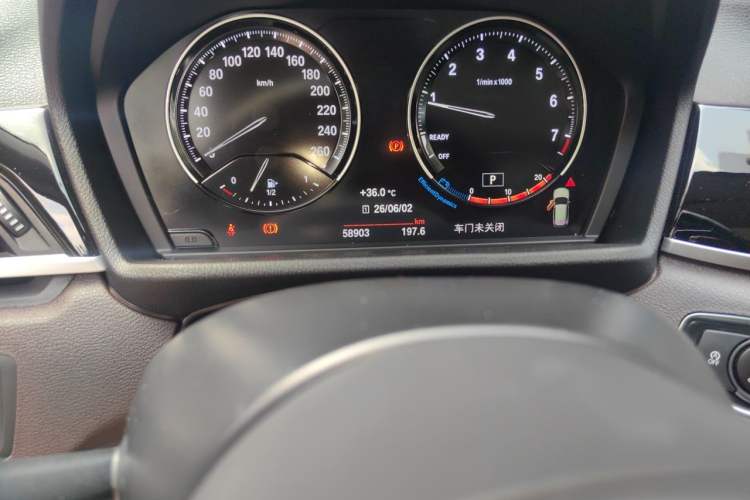 Used BMW X1 2022 sDrive25Li Leading Model Odometer Close Up
