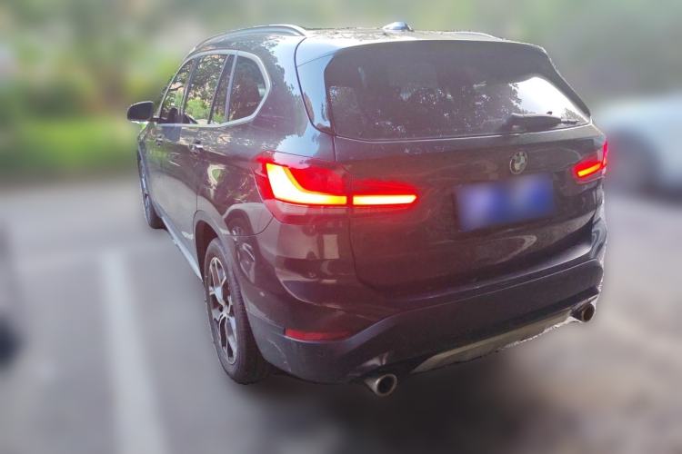 Used BMW X1 2022 sDrive20Li Fashion Model Rear Left 45 Deg