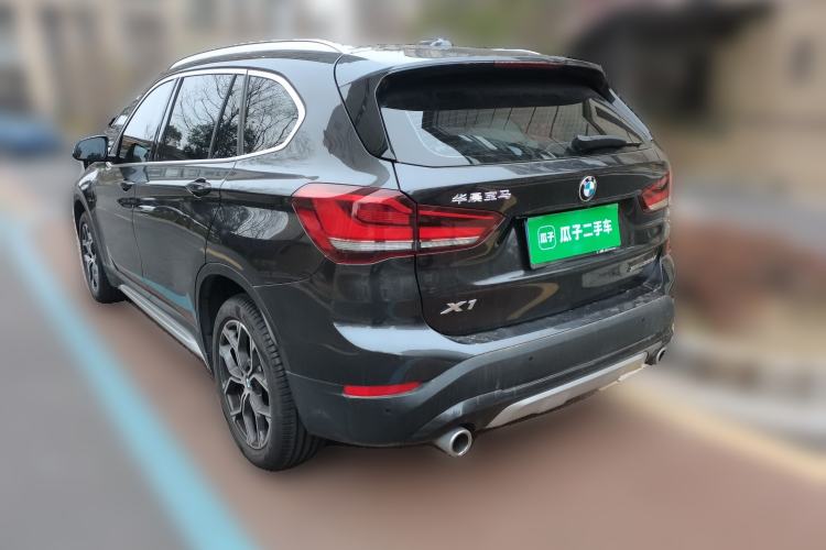 Used BMW X1 2022 sDrive20Li Fashion Model Rear Left 45 Deg