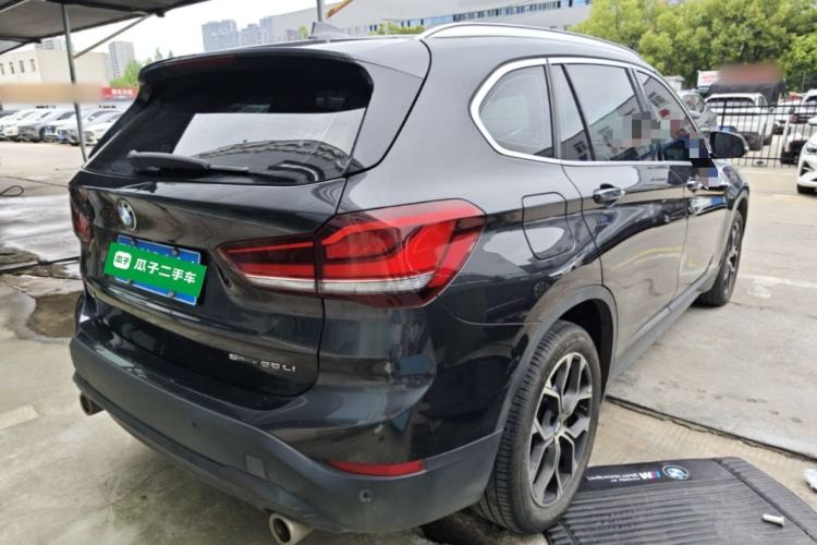 Used BMW X1 2022 sDrive25Li Leading Model Rear Right 45 Deg