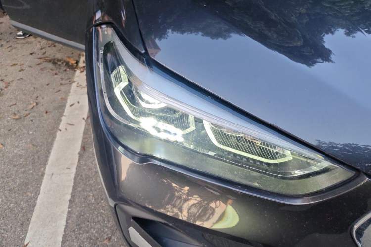 Used BMW X1 2022 sDrive20Li Fashion Model Right Front Headlight