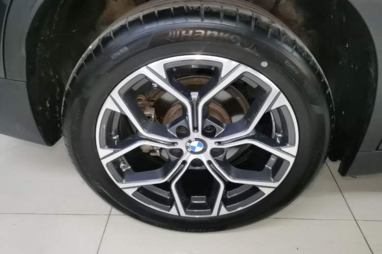 Used BMW X1 2022 sDrive25Li Leading Model Right Rear Wheel Hub
