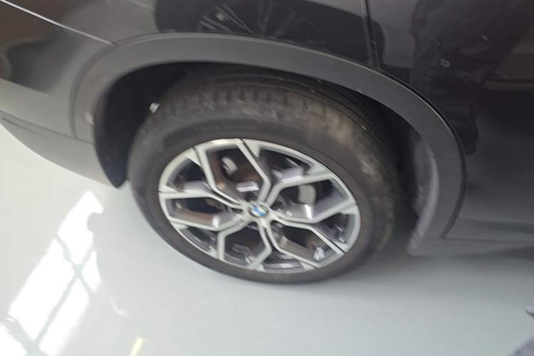 Used BMW X1 2022 sDrive25Li Leading Model Right Rear Wheel Hub
