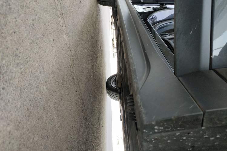 Used BMW X1 2022 sDrive25Li Leading Model Right Side Sill