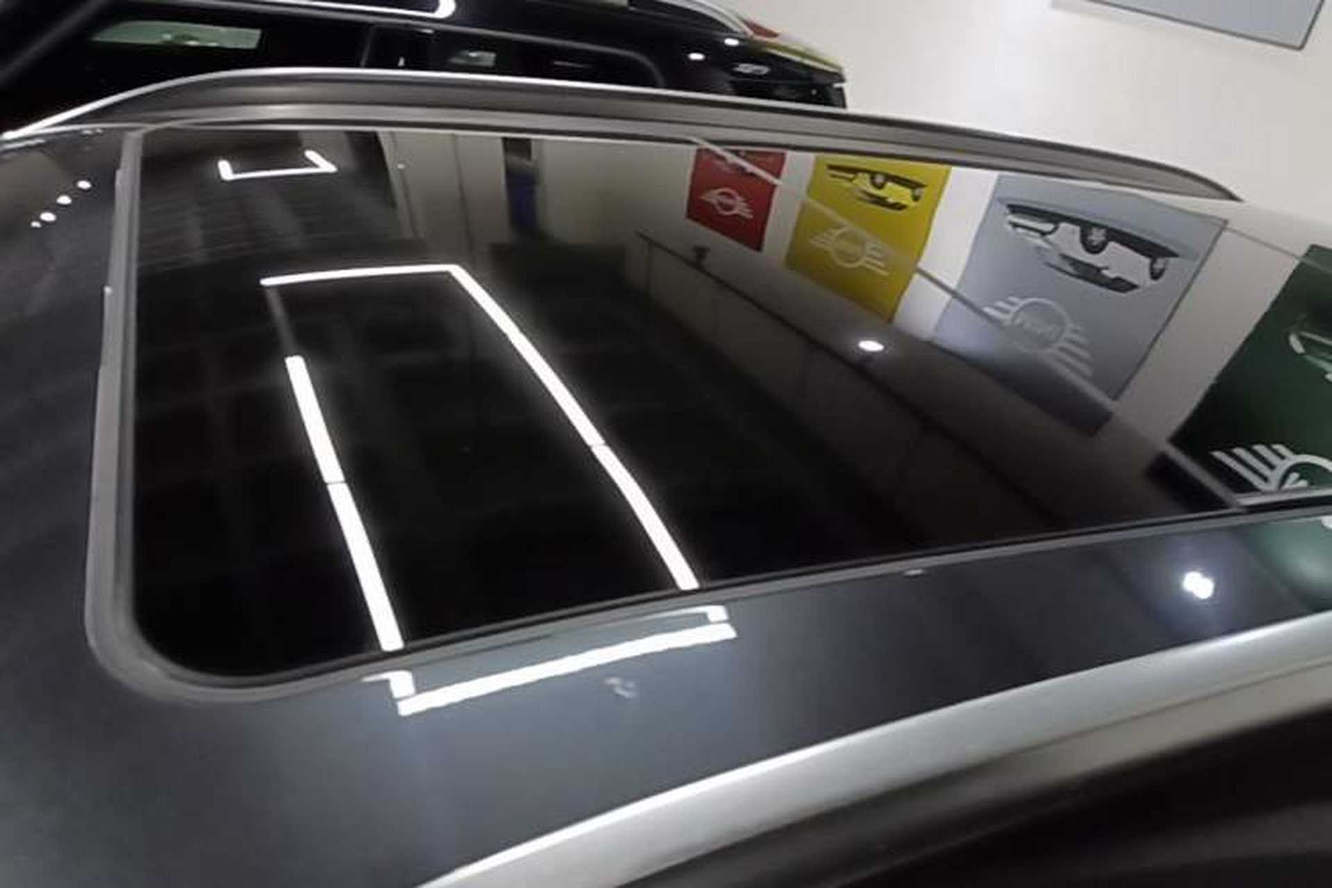 Used BMW X1 2022 sDrive25Li Leading Model Roof