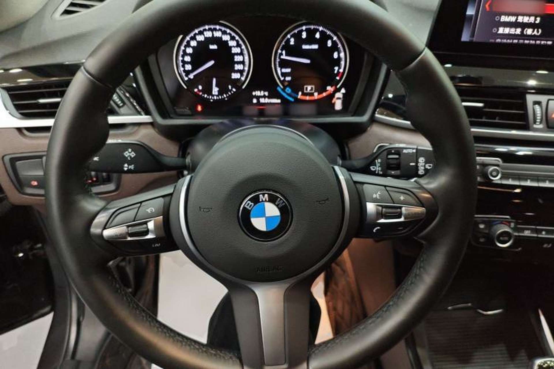 Used BMW X1 2022 sDrive25Li Leading Model Steering Wheel
