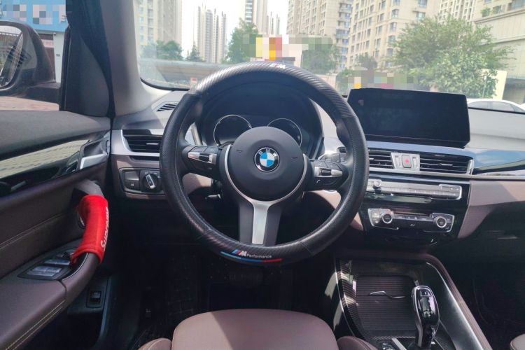Used BMW X1 2022 sDrive25Li Leading Model Steering Wheel