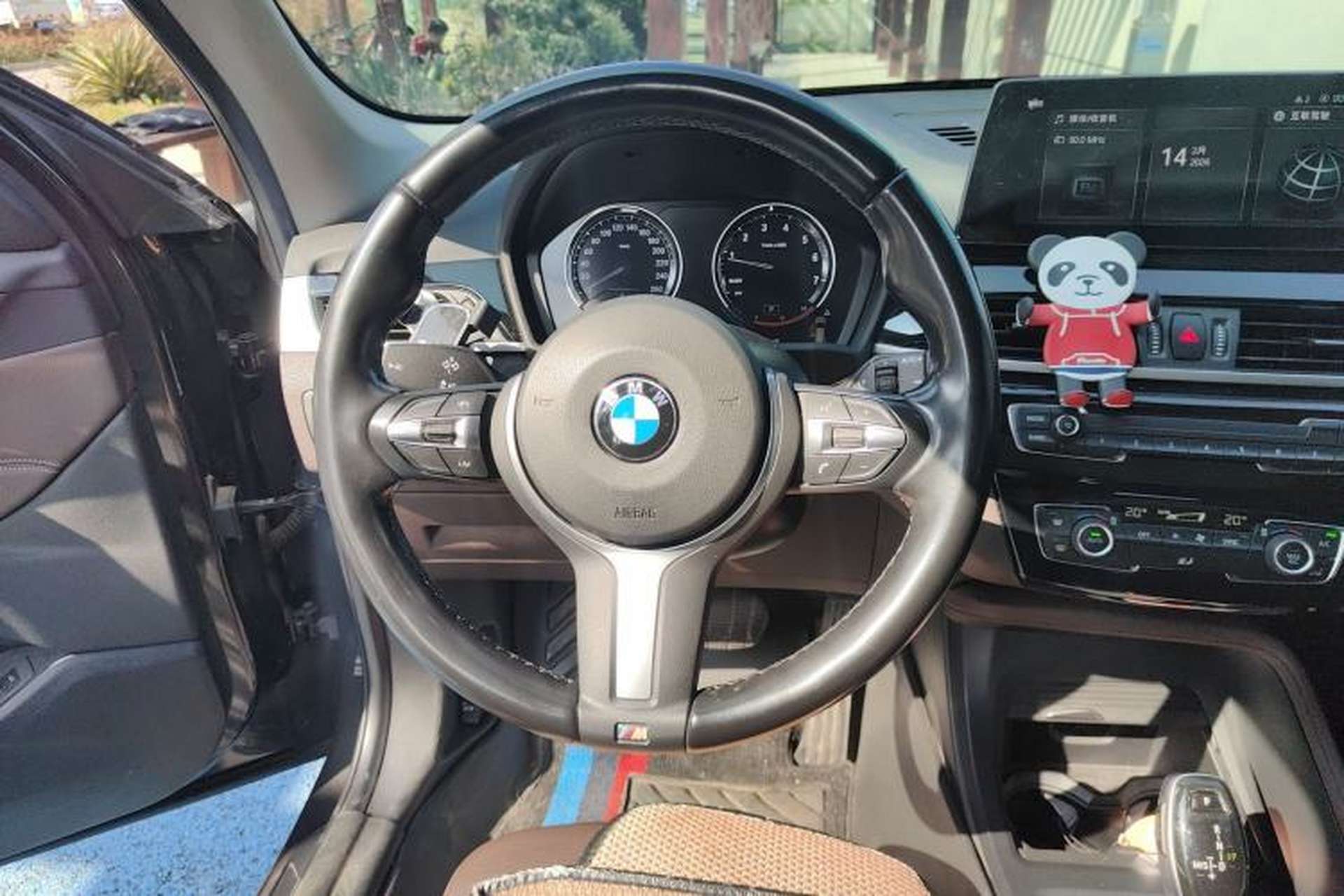Used BMW X1 2022 sDrive25Li Leading Model Steering Wheel