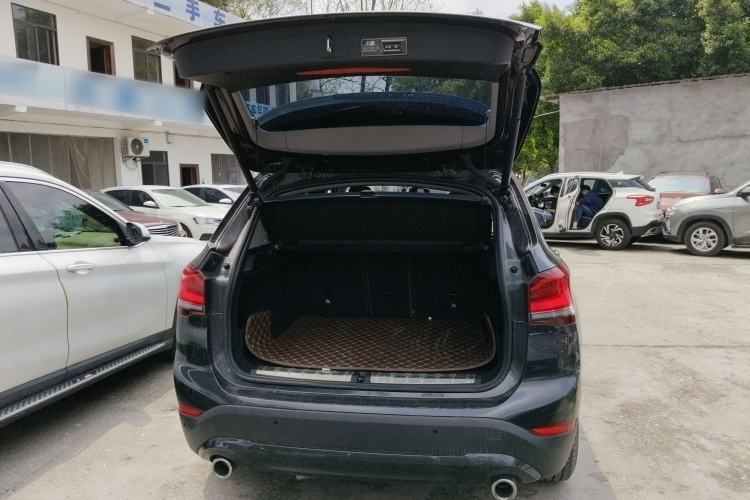 Used BMW X1 2022 sDrive25Li Leading Model Trunk