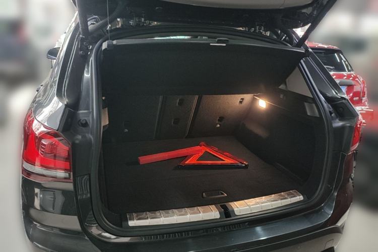 Used BMW X1 2022 sDrive25Li Leading Model Trunk