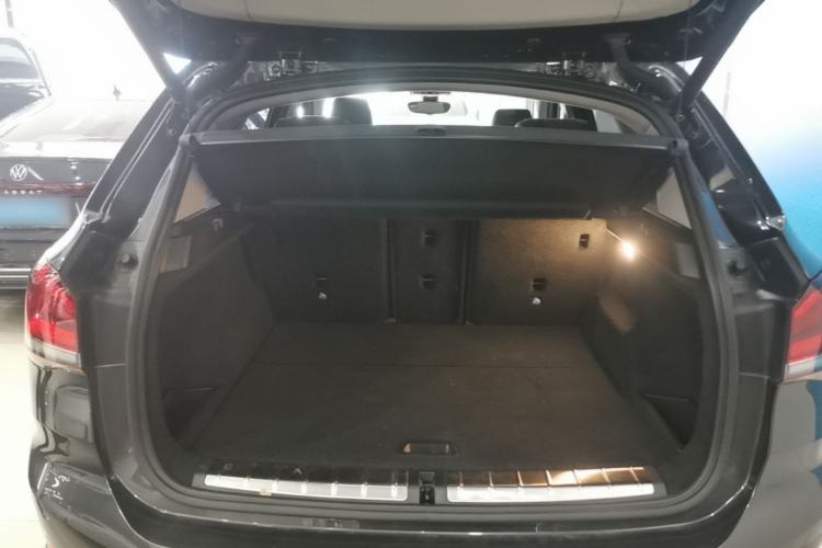 Used BMW X1 2022 sDrive25Li Leading Model Trunk