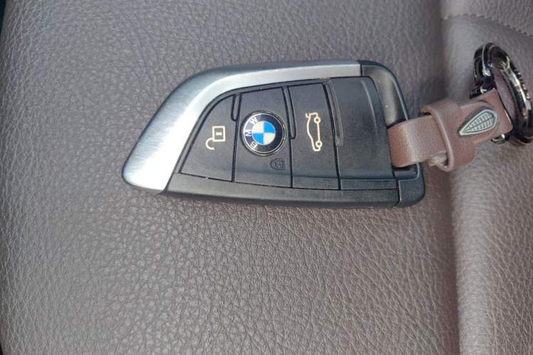Used BMW X1 2022 sDrive25Li Leading Model Vehicle Key