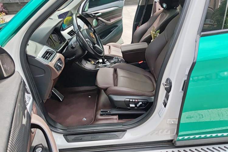 Used BMW X1 2022 sDrive25Li Leading Model Left Front Seat