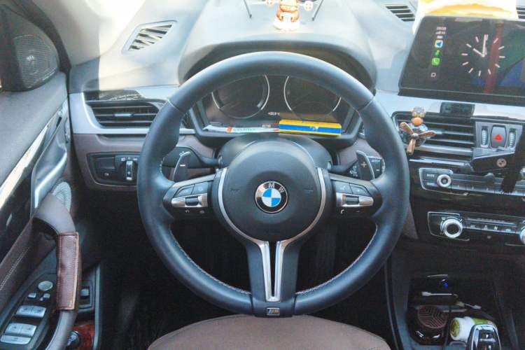 Used BMW X1 2022 sDrive20Li Fashion Model Steering Wheel