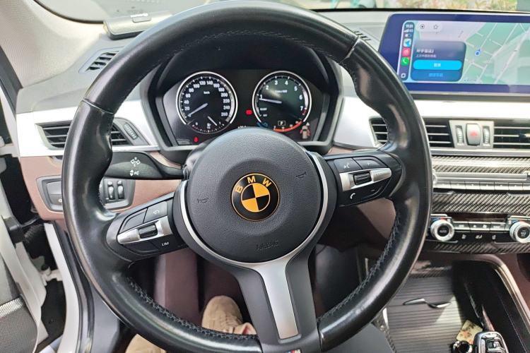 Used BMW X1 2022 sDrive25Li Leading Model Steering Wheel