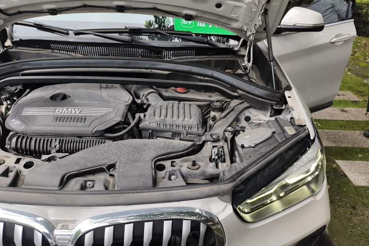 Used BMW X1 2022 sDrive25Li Leading Model Engine Bay Left