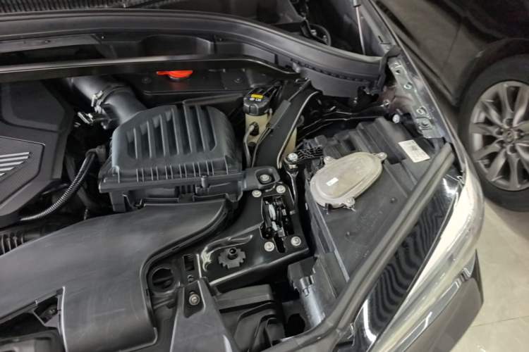 Used BMW X1 2022 xDrive25Li Luxury Model Engine Bay Left