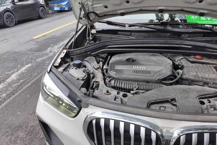 Used BMW X1 2022 sDrive25Li Leading Model Engine Bay Right