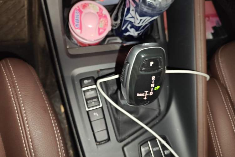 Used BMW X1 2022 sDrive25Li Leading Model Gear Lever