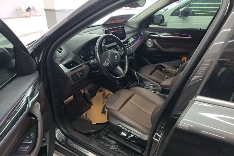Used BMW X1 2022 xDrive25Li Luxury Model Left Front Seat