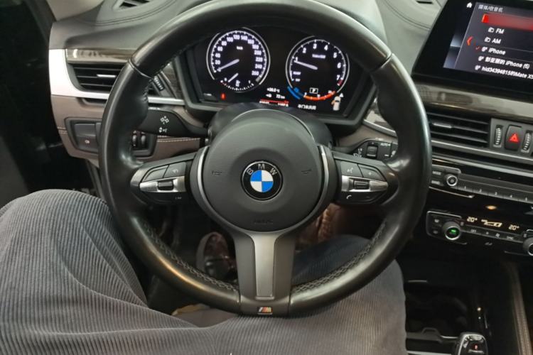 Used BMW X1 2022 xDrive25Li Luxury Model Steering Wheel