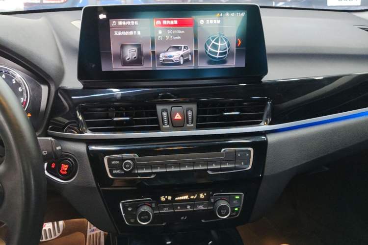 Used BMW X1 2022 sDrive20Li Luxury Model Audio And AC Panel