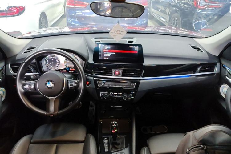 Used BMW X1 2022 sDrive20Li Luxury Model Center Console