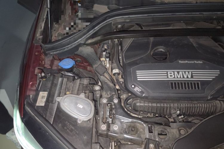 Used BMW X1 2022 sDrive25Li Leading Model Engine Bay Right