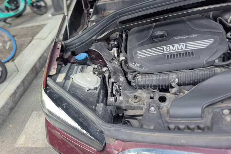 Used BMW X1 2022 sDrive25Li Leading Model Engine Bay Right
