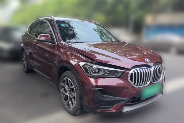 Used BMW X1 2022 sDrive25Li Leading Model Front Right 45 Deg
