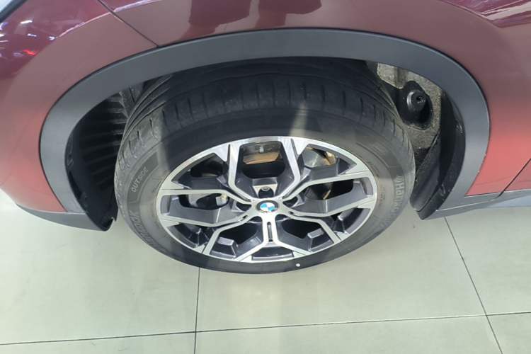 Used BMW X1 2022 sDrive25Li Leading Model Left Front Wheel Hub