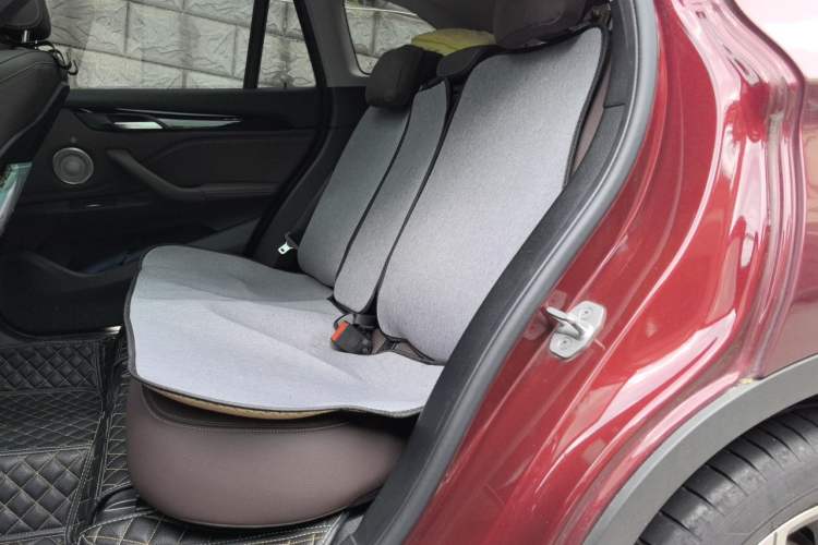 Used BMW X1 2022 sDrive20Li Fashion Model Left Rear Seat