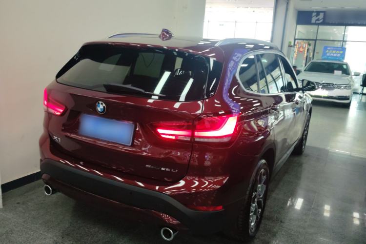 Used BMW X1 2022 sDrive25Li Leading Model Rear Right 45 Deg