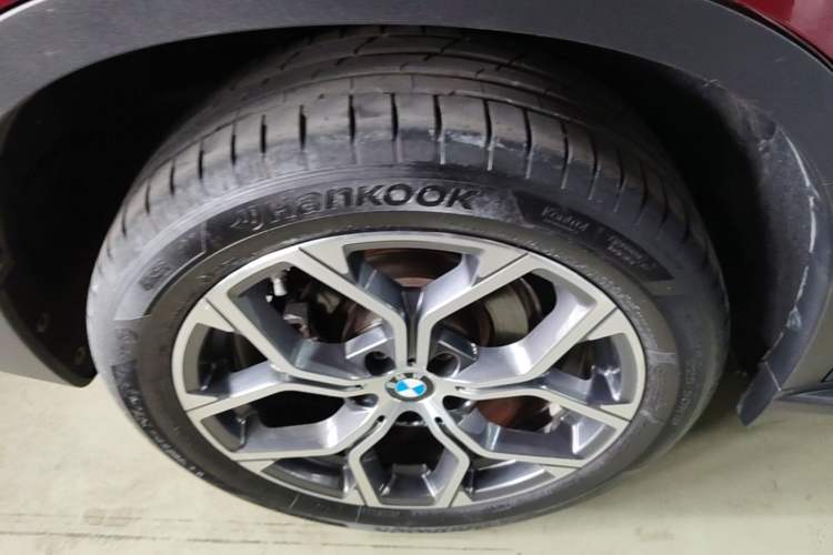 Used BMW X1 2022 sDrive20Li Luxury Model Right Rear Wheel Hub