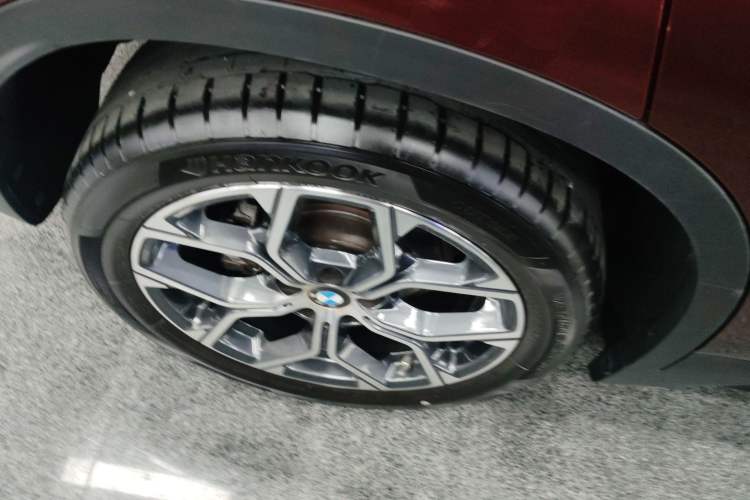 Used BMW X1 2022 sDrive25Li Leading Model Right Rear Wheel Hub