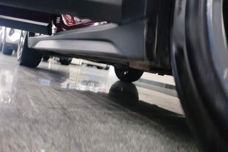 Used BMW X1 2022 sDrive25Li Leading Model Right Side Sill