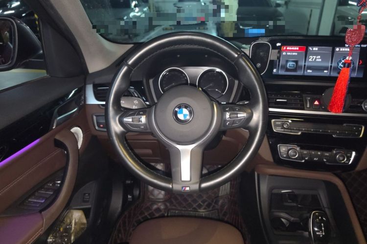 Used BMW X1 2022 sDrive25Li Leading Model Steering Wheel