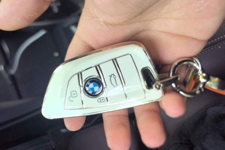 Used BMW X1 2022 sDrive25Li Leading Model Vehicle Key