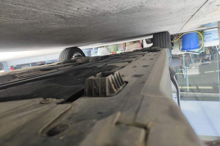 Used BMW X1 2022 sDrive25Li Leading Model Right Side Sill