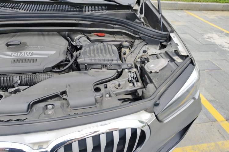 Used BMW X1 2022 sDrive25Li Leading Model Engine Bay Left